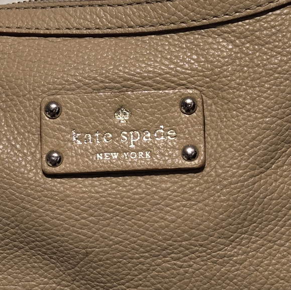 Kate Spade New York Hobo with Dust Bag Color Tan - Picture 4 of 10